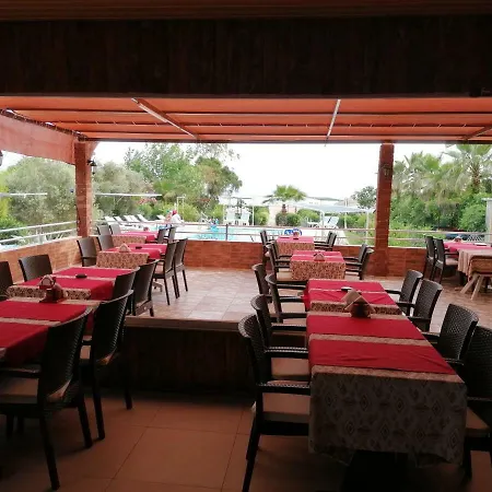 Hotel Grün 3*