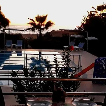 Grün 3* Kızılot